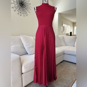 Zara Long Red Dress Pleated USA S EUR S MEX 26